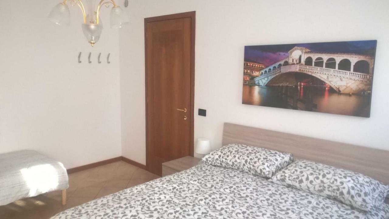 Marina Venice Apartment Mira Exterior photo